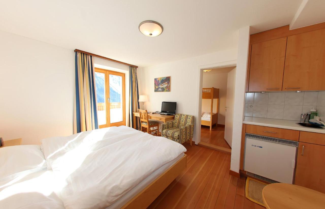 Aparthotel Muchetta Wiesen Eksteriør billede