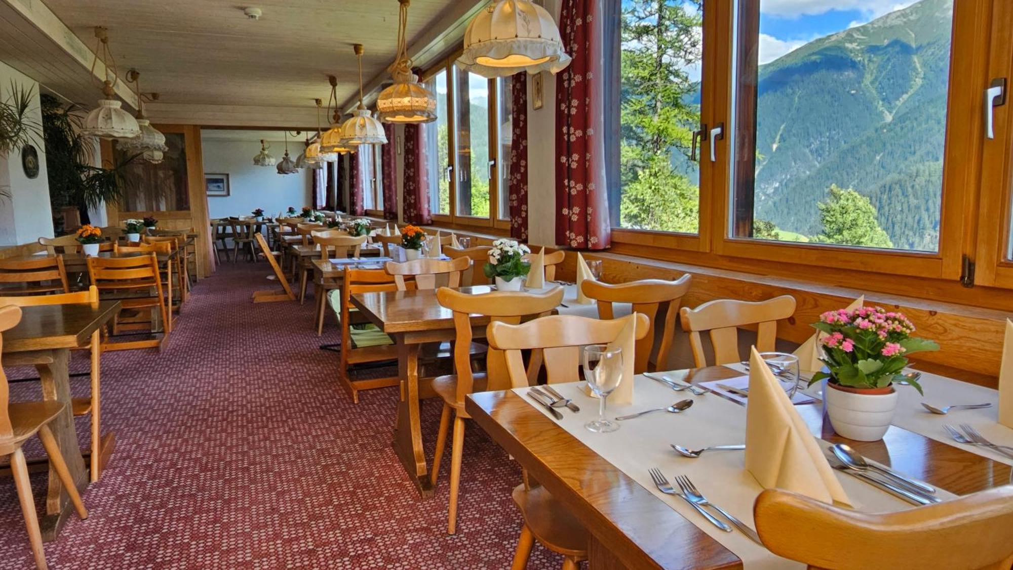 Aparthotel Muchetta Wiesen Eksteriør billede